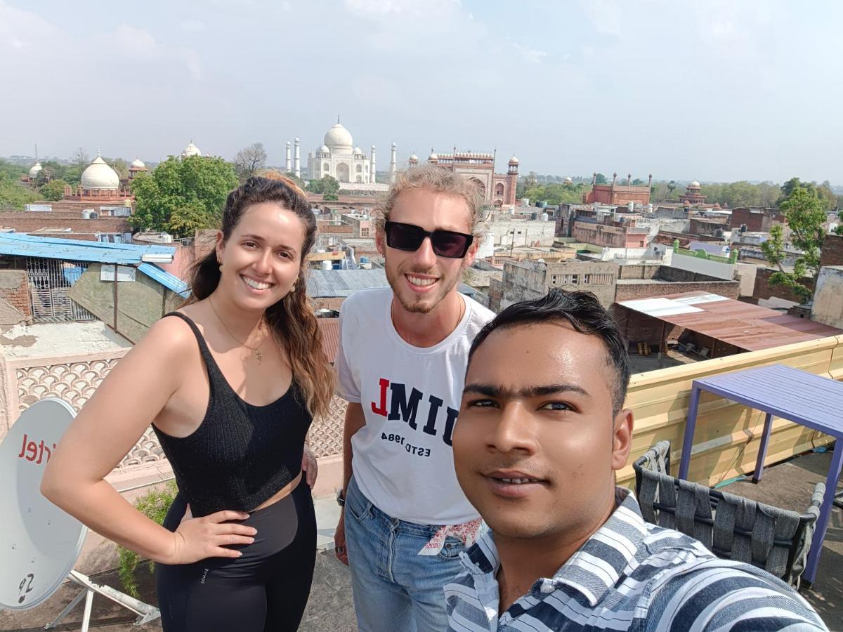 Hotel India Inn Walking Distance From Taj Mahal-- Rooftop Taj Mahal View آغْرا المظهر الخارجي الصورة