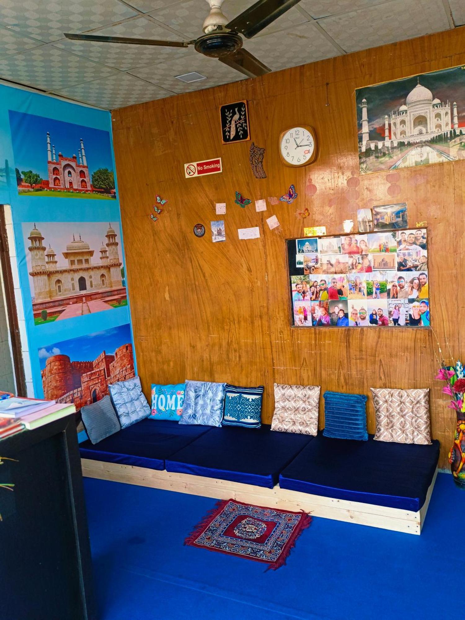 Hotel India Inn Walking Distance From Taj Mahal-- Rooftop Taj Mahal View آغْرا المظهر الخارجي الصورة